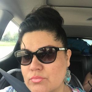 Meet your Posher, Maribel